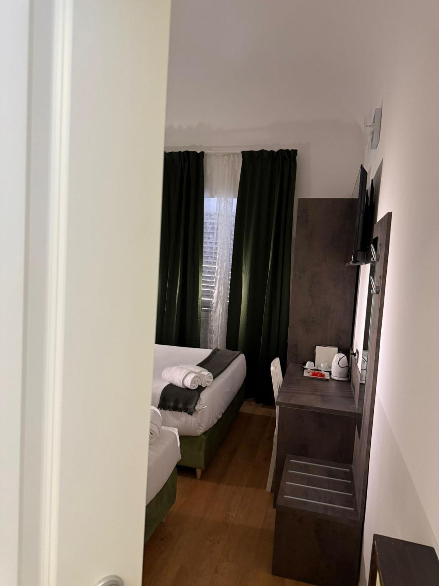 Conte Guesthouse Roma Exterior foto